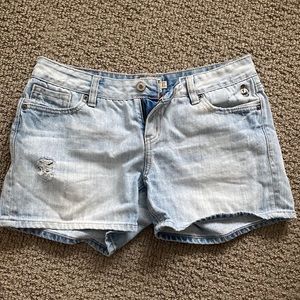 Low rise jeans shorts